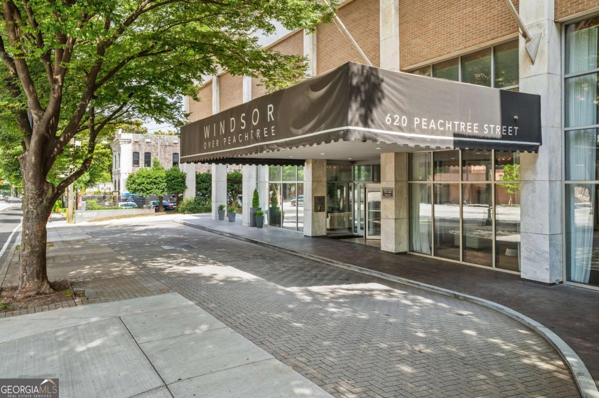 620 Peachtree Street NE # 911