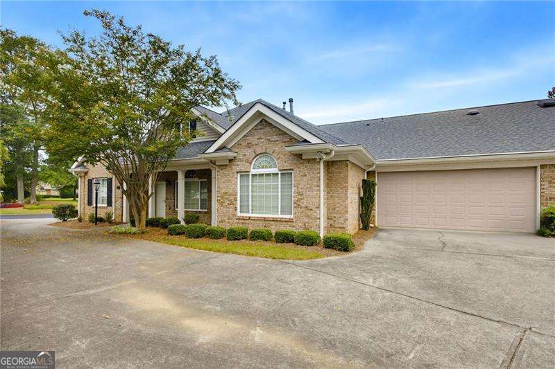 4704 Rose Arbor Drive Nw # 8 Property Photo 2