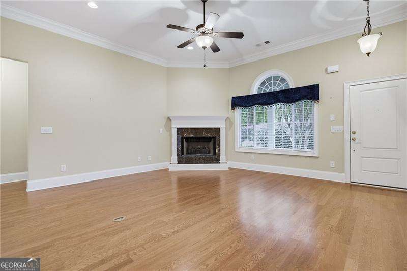 4704 Rose Arbor Drive Nw # 8 Property Photo 3