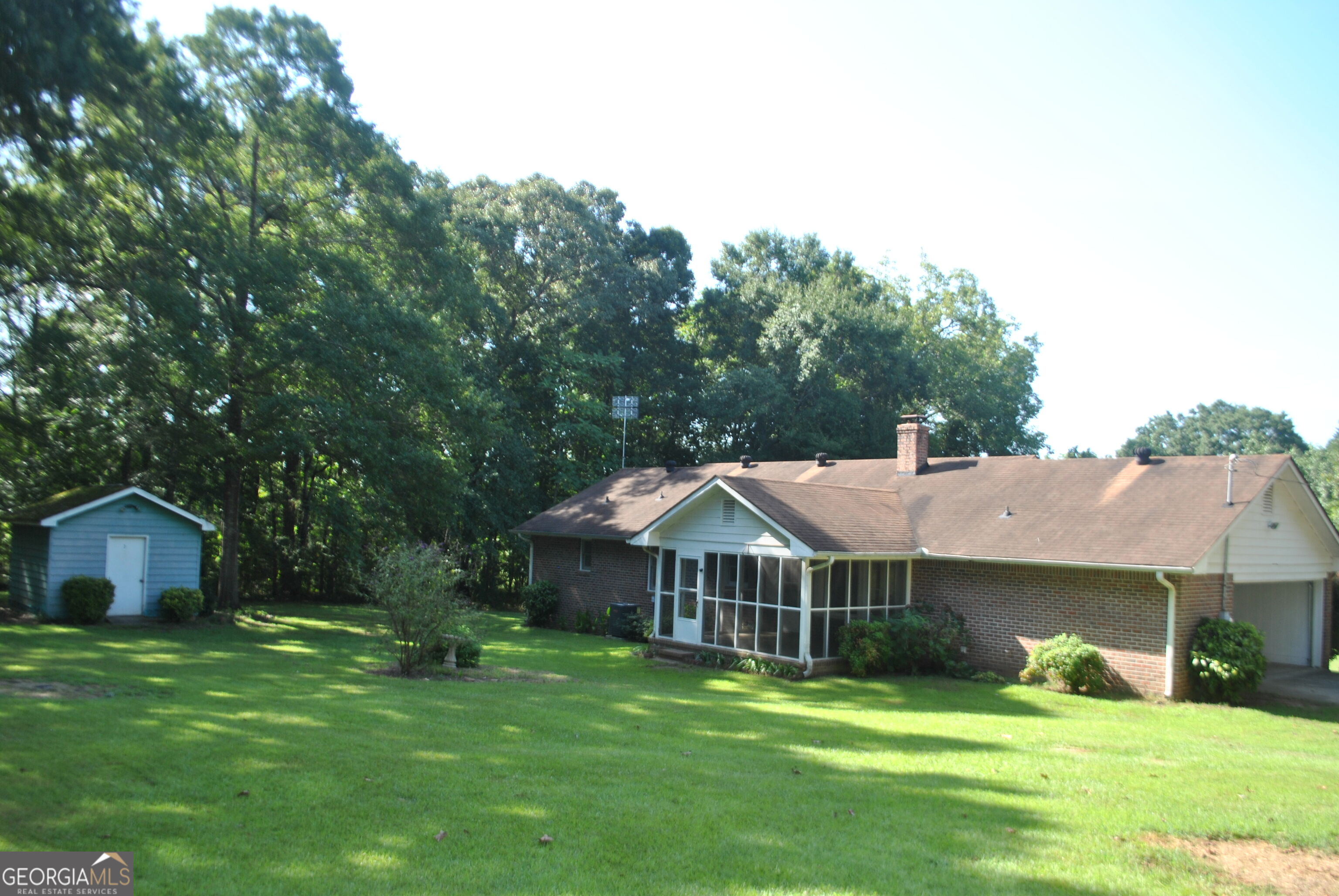 186 City Pond Road Property Photo 3