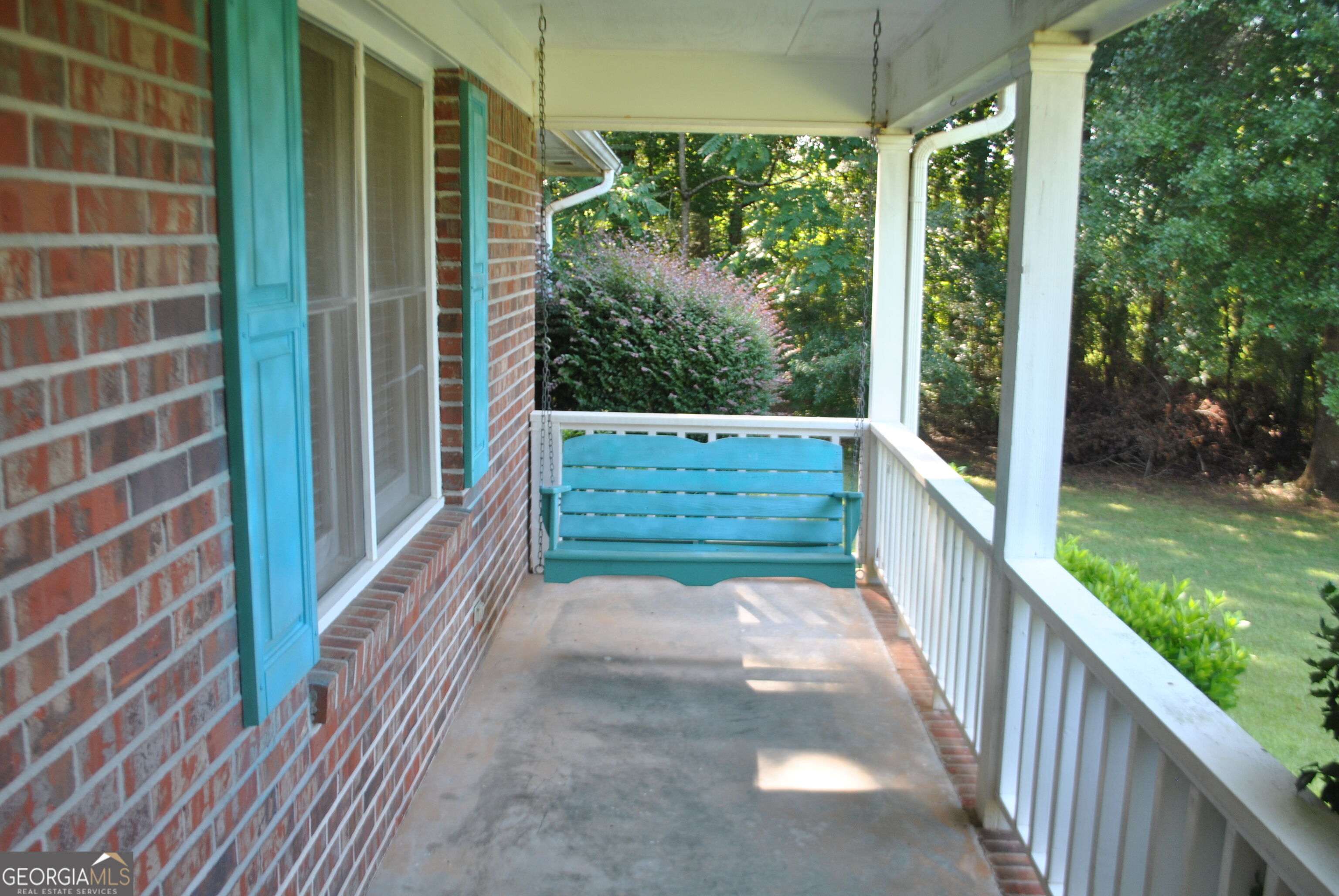 186 City Pond Road Property Photo 4