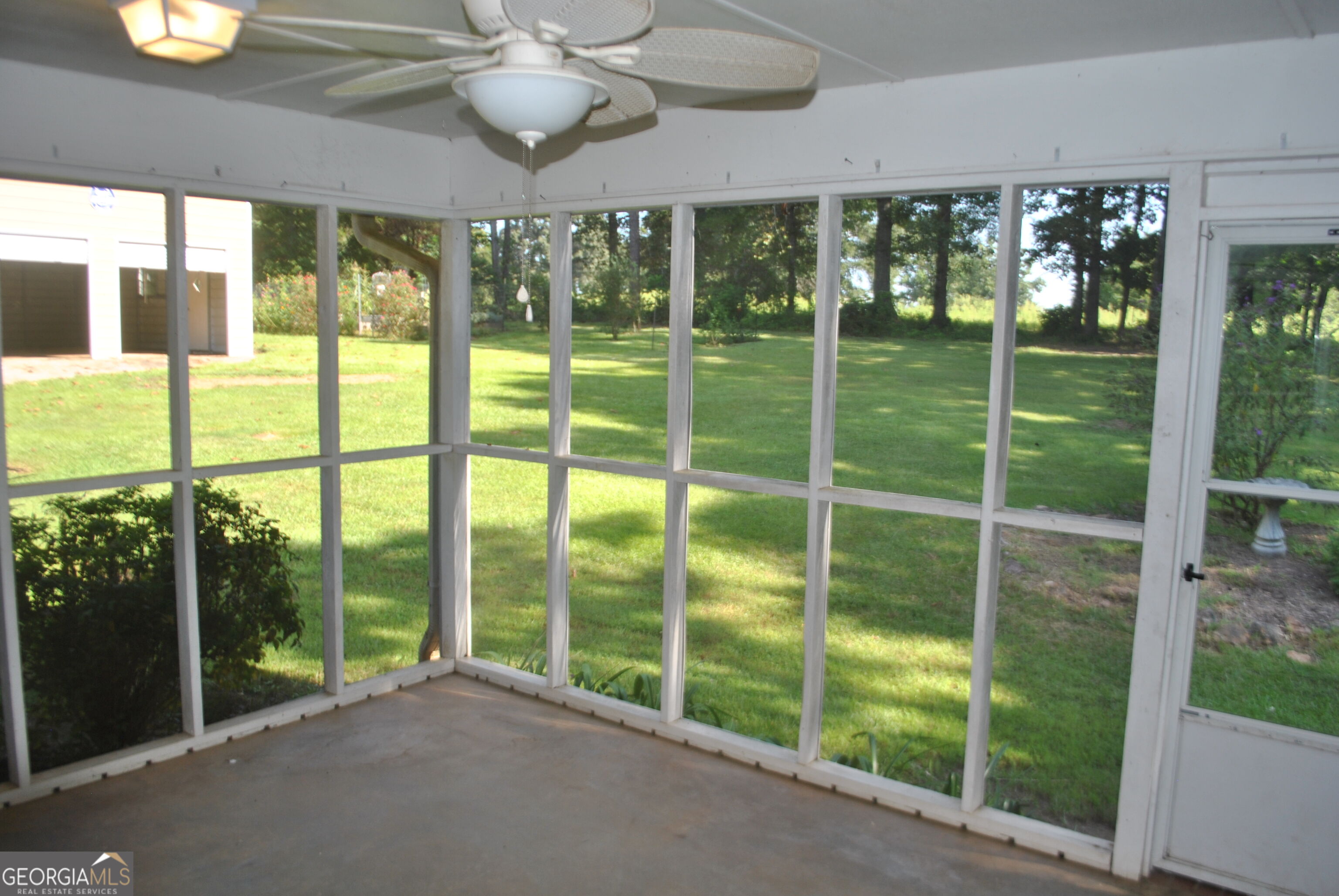 186 City Pond Road Property Photo 15