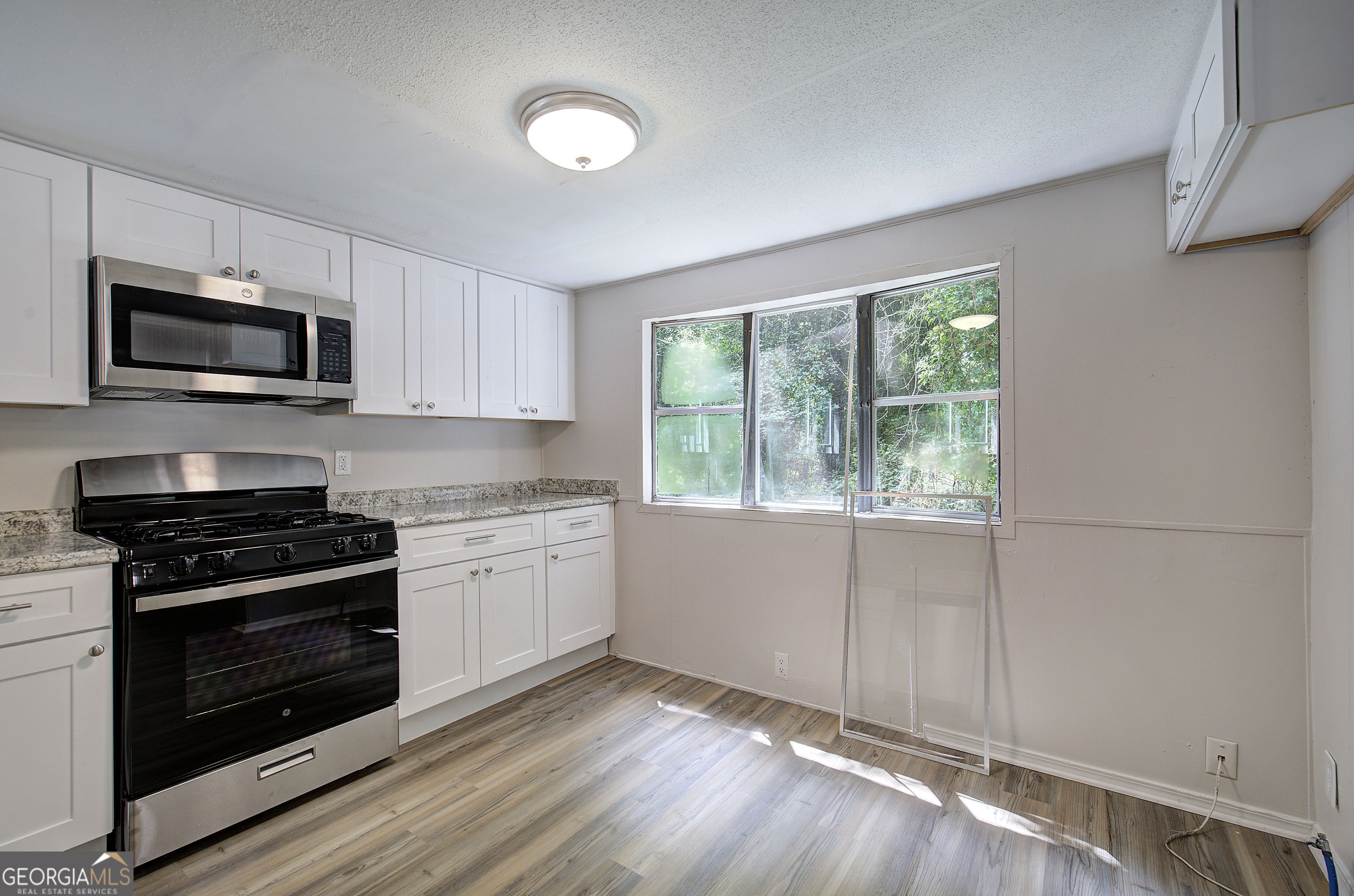 5160 E Holiday Court Se Property Photo 16