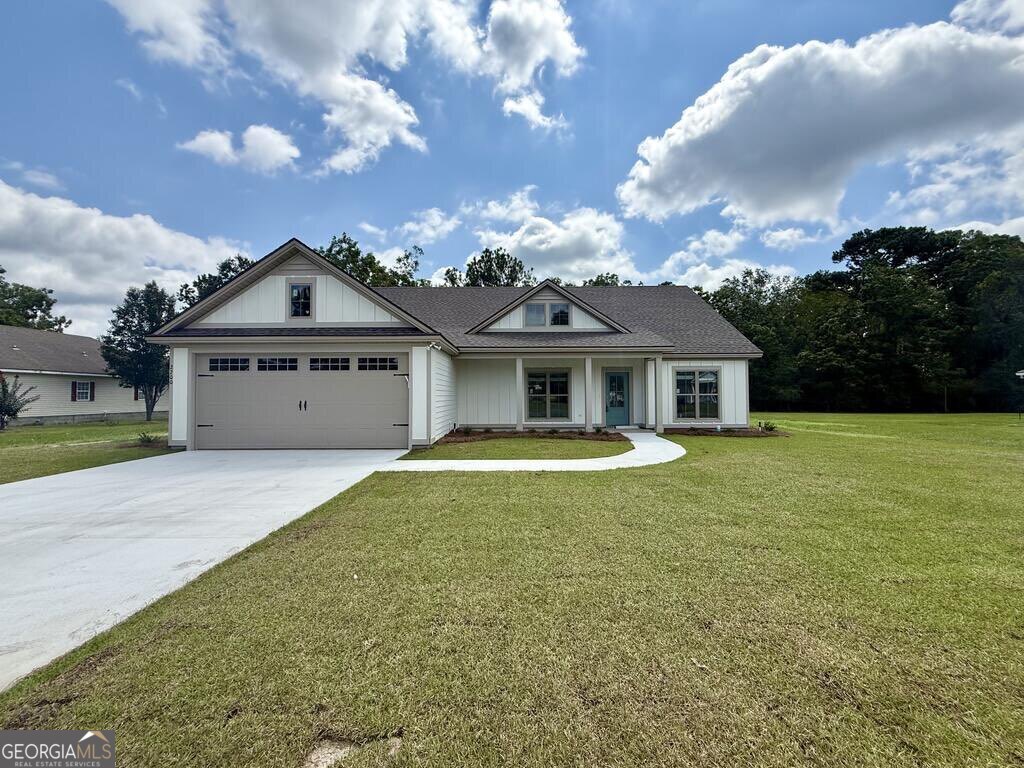 2700 Woodland Drive Property Photo 1