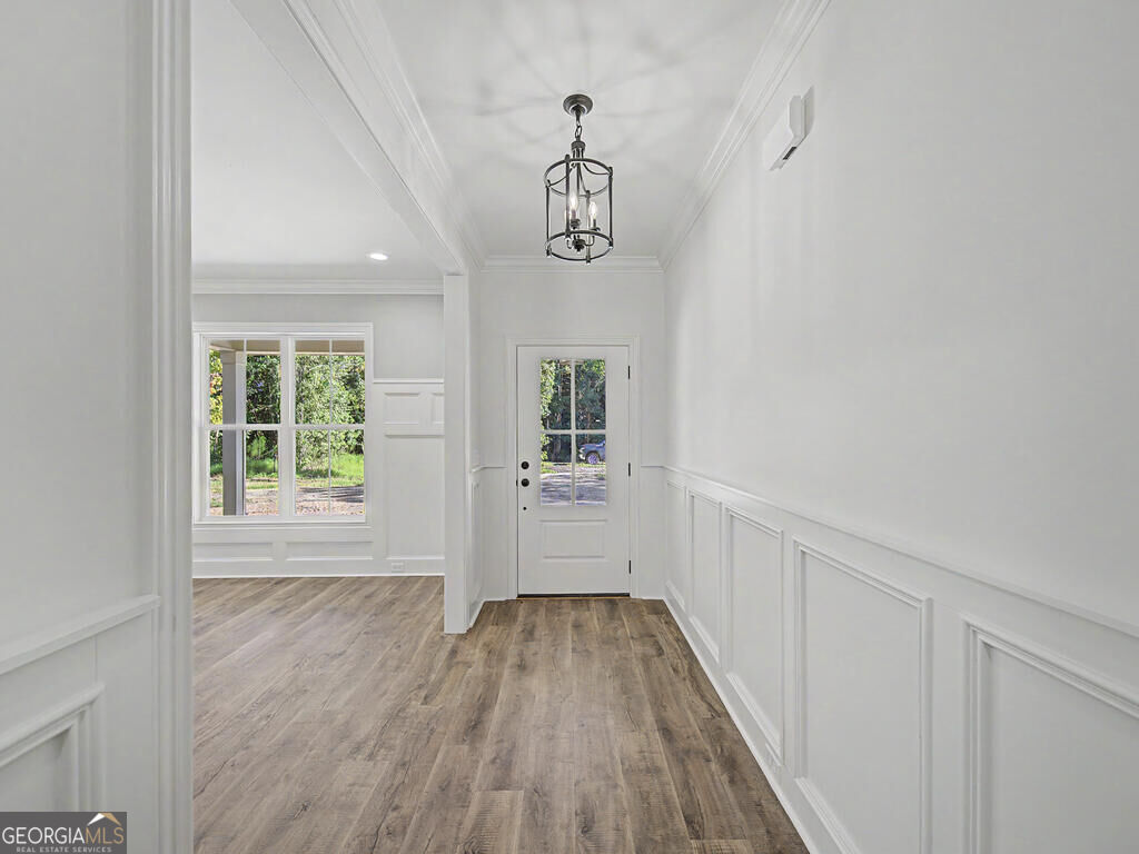 2300 Thomas Street Property Photo 5