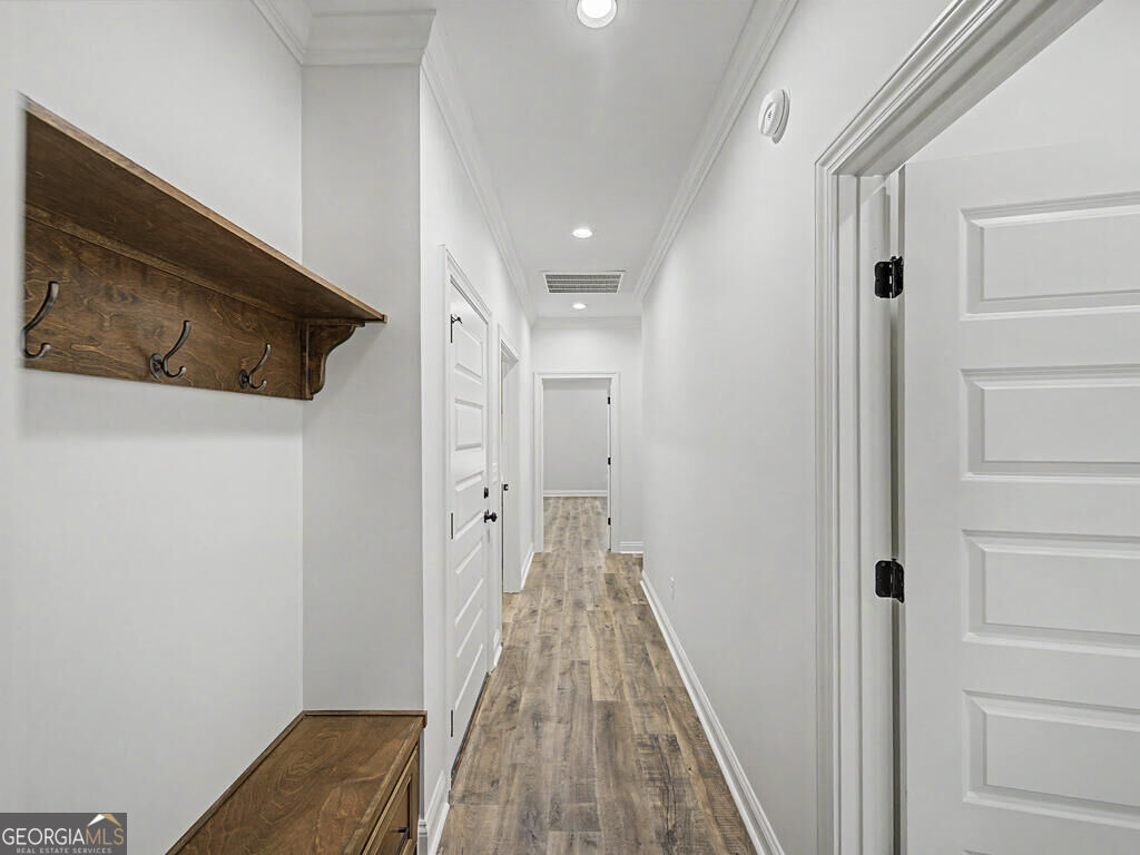 2300 Thomas Street Property Photo 31