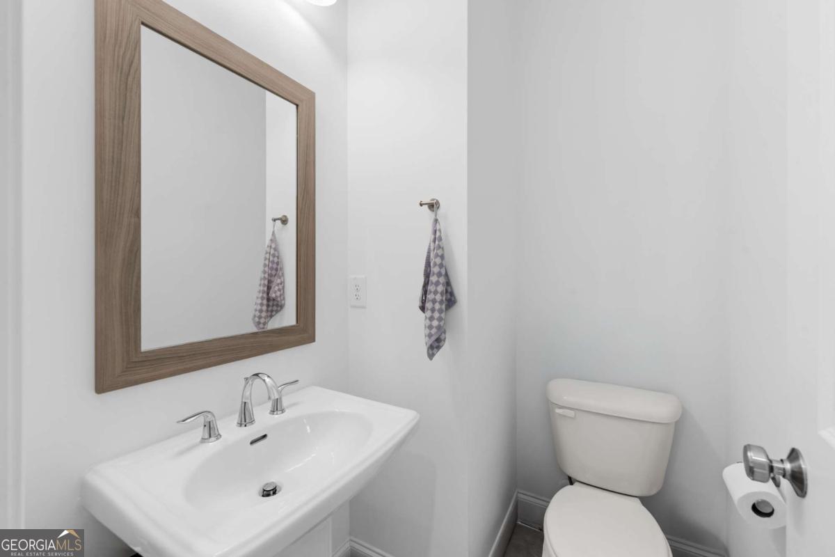 3186 Moor View Road #26 Property Photo 14