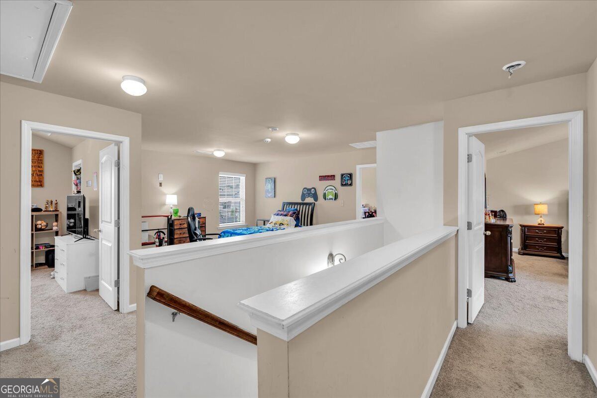 200 Amelia Drive Property Photo 21