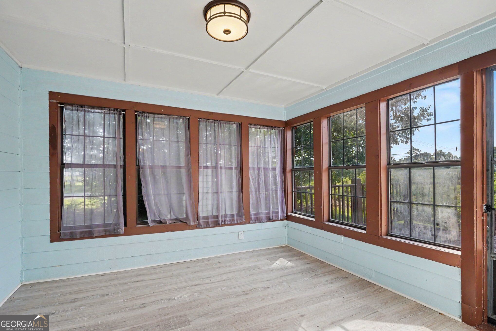 498 Millers Mill Road Property Photo 13