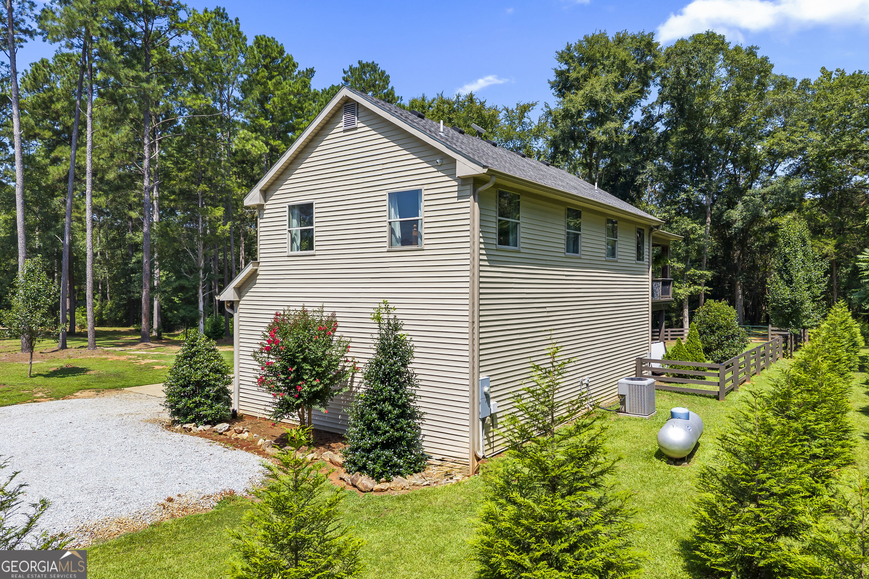 1035 Old Stones Point Property Photo 6