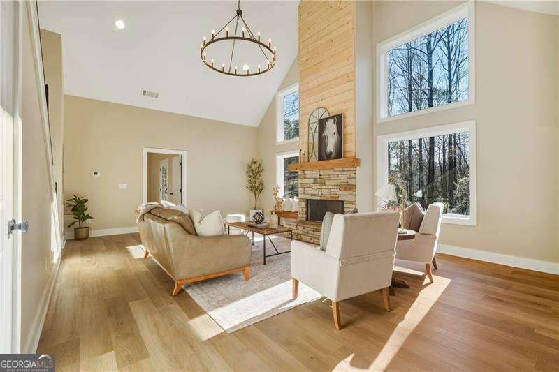 23 Echota Court Property Photo 11