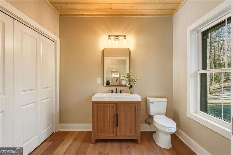 23 Echota Court Property Photo 37