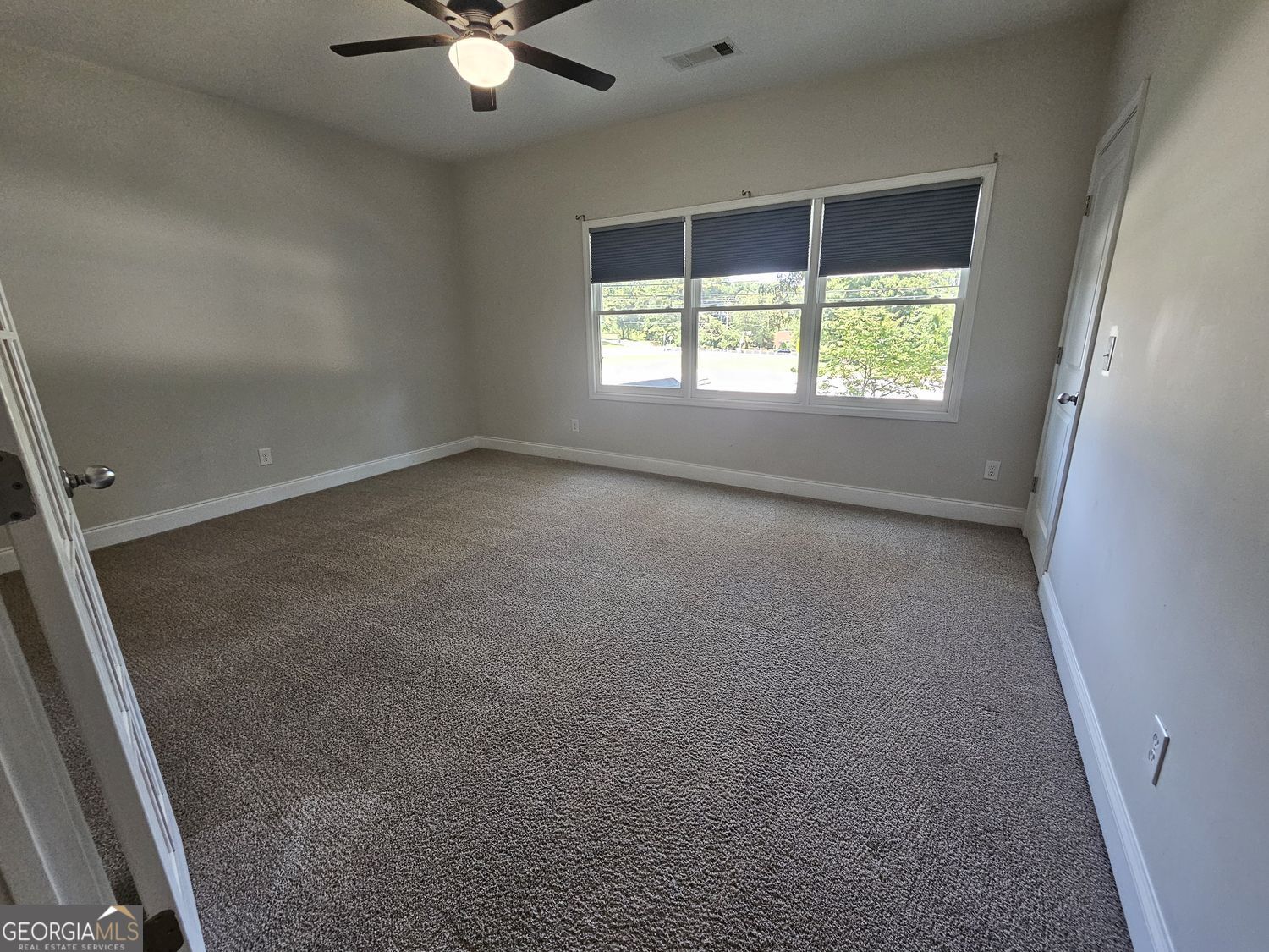 3293 Covington Highway Property Photo 26
