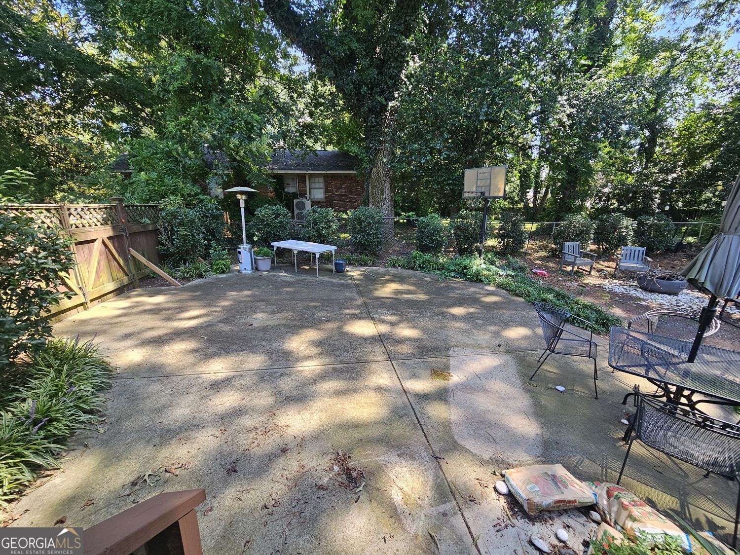 3293 Covington Highway Property Photo 32