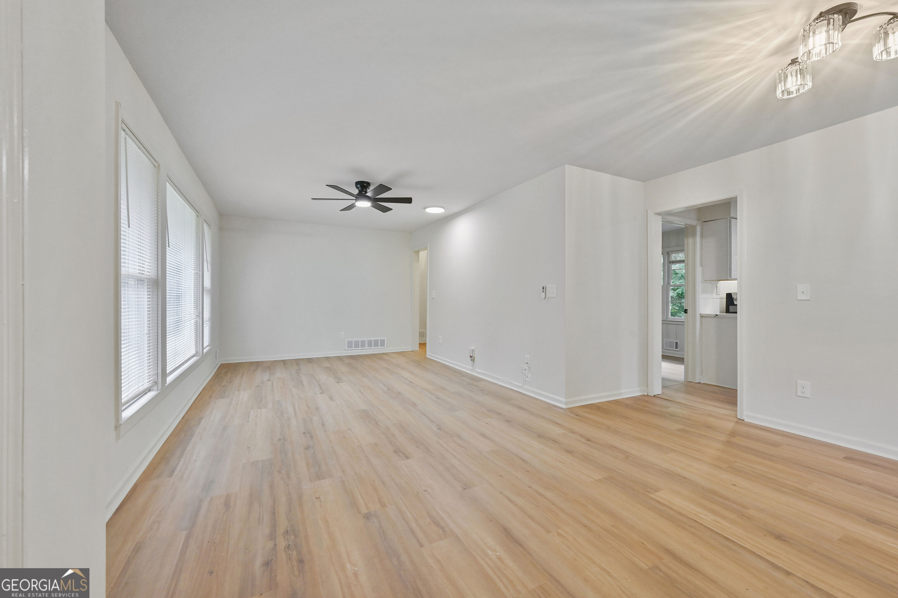 2529 Riggs Drive Property Photo 3