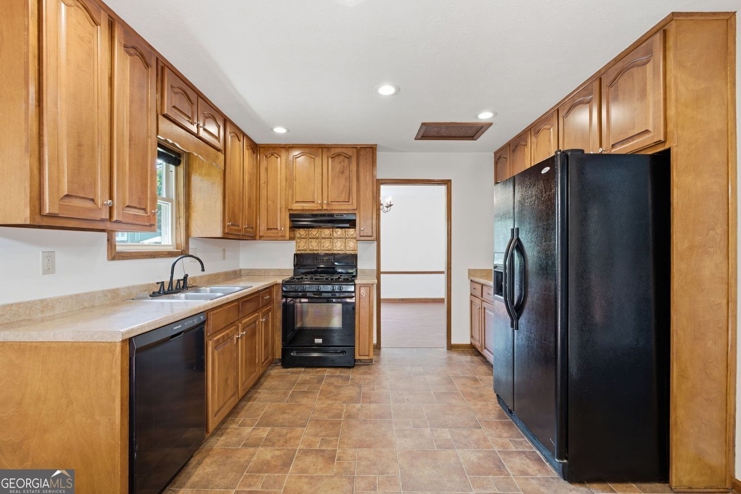 2890 Creekwood Lane Nw Property Photo 8