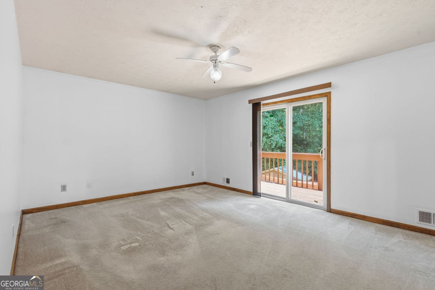 2890 Creekwood Lane Nw Property Photo 11