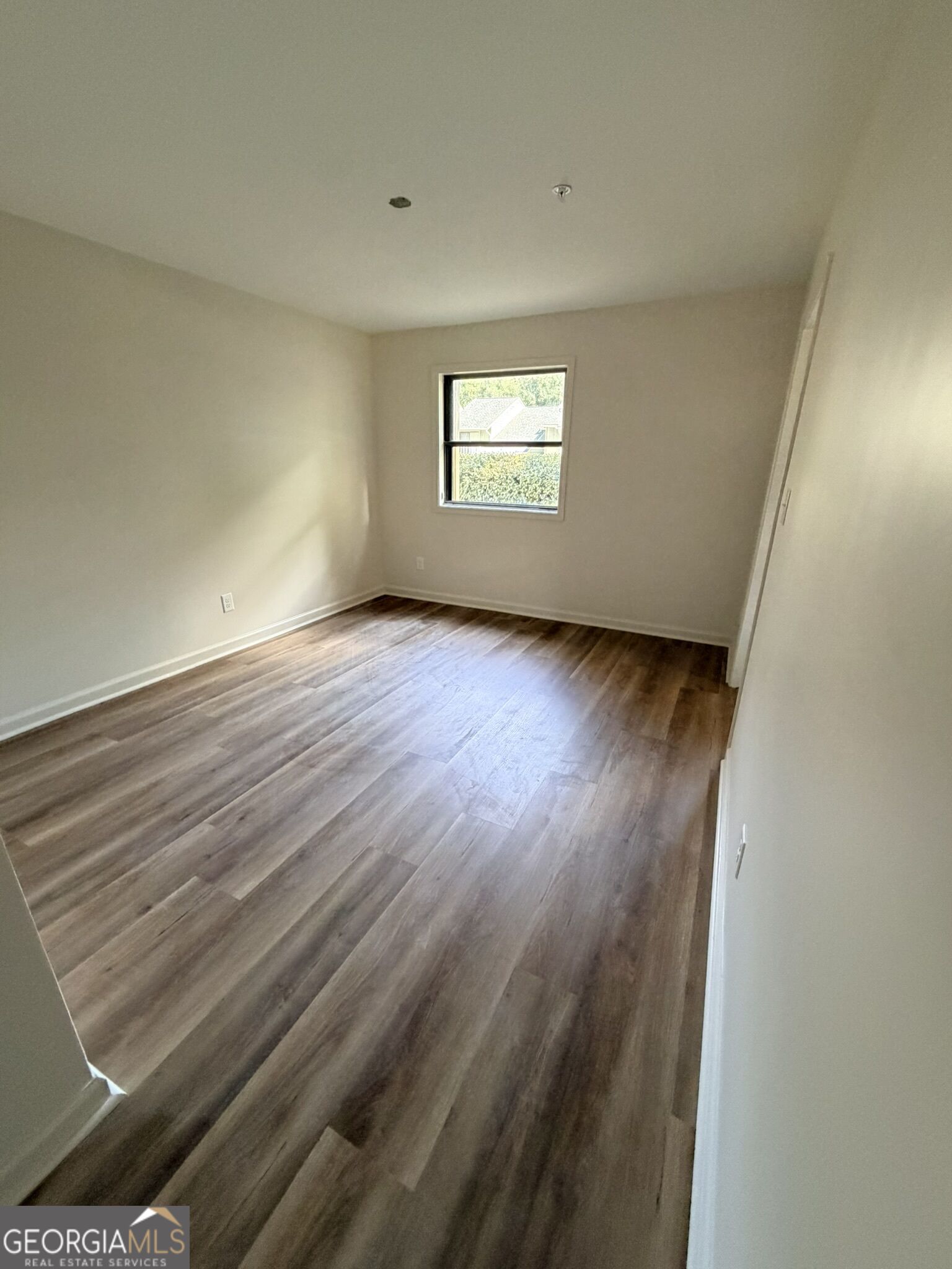 732 Hanover Lane Se Property Photo 8