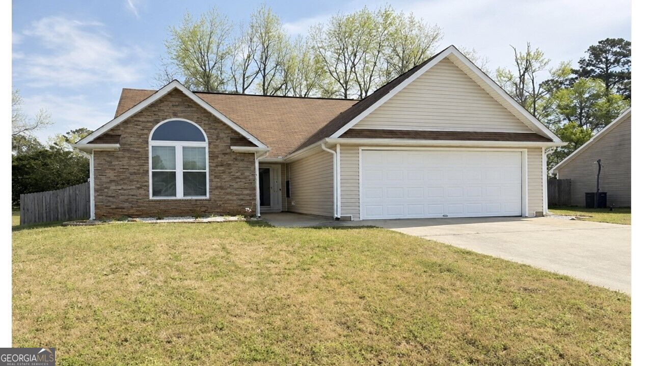 1762 Live Oak Lane Property Photo 1