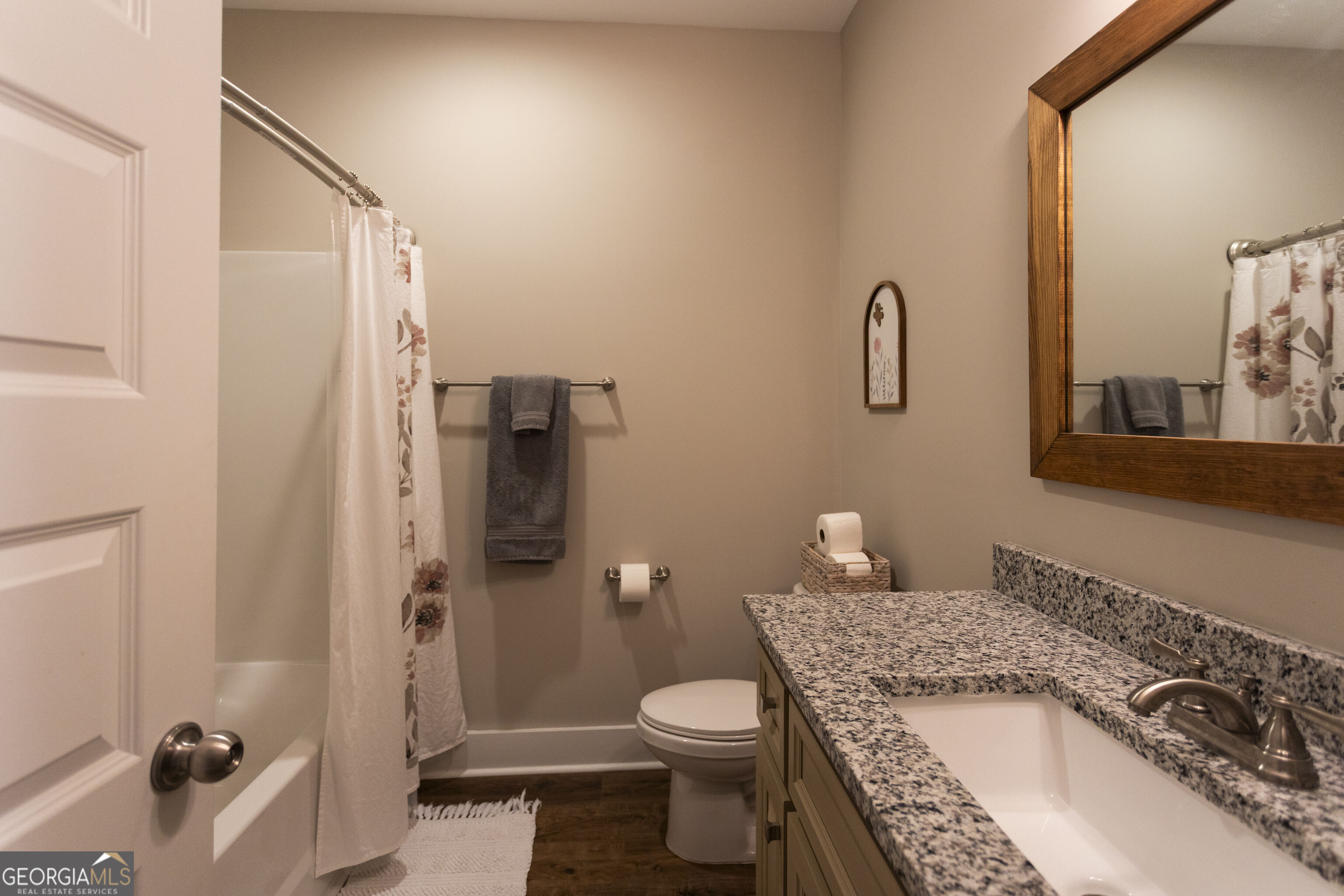 301 Savannah Drive Property Photo 21