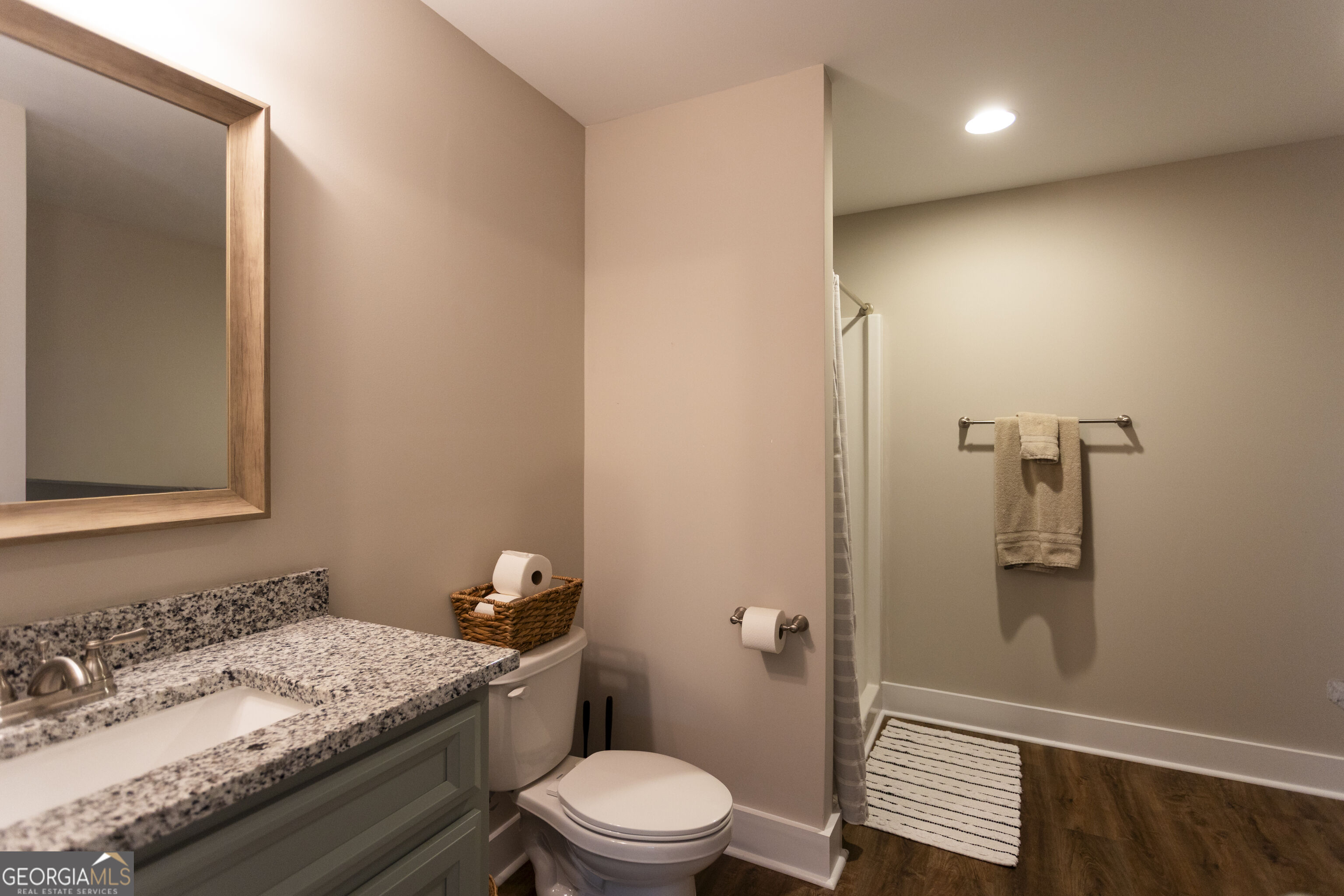 301 Savannah Drive Property Photo 29