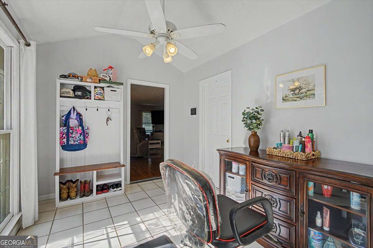 26 Gray Rock Drive Nw Property Photo 18