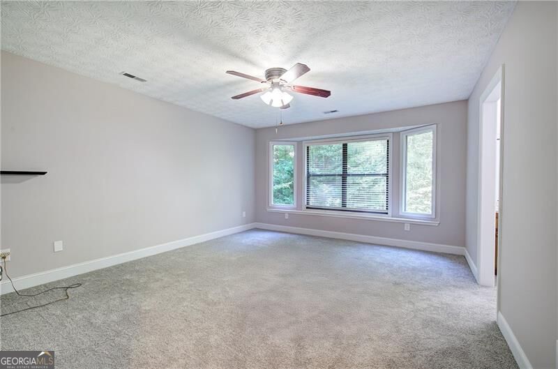 1032 Summer Place Nw Property Photo 6