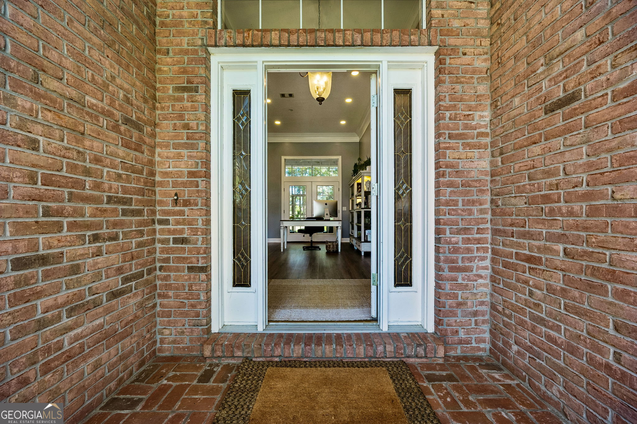 513 Cardinal Circle E Property Photo 6