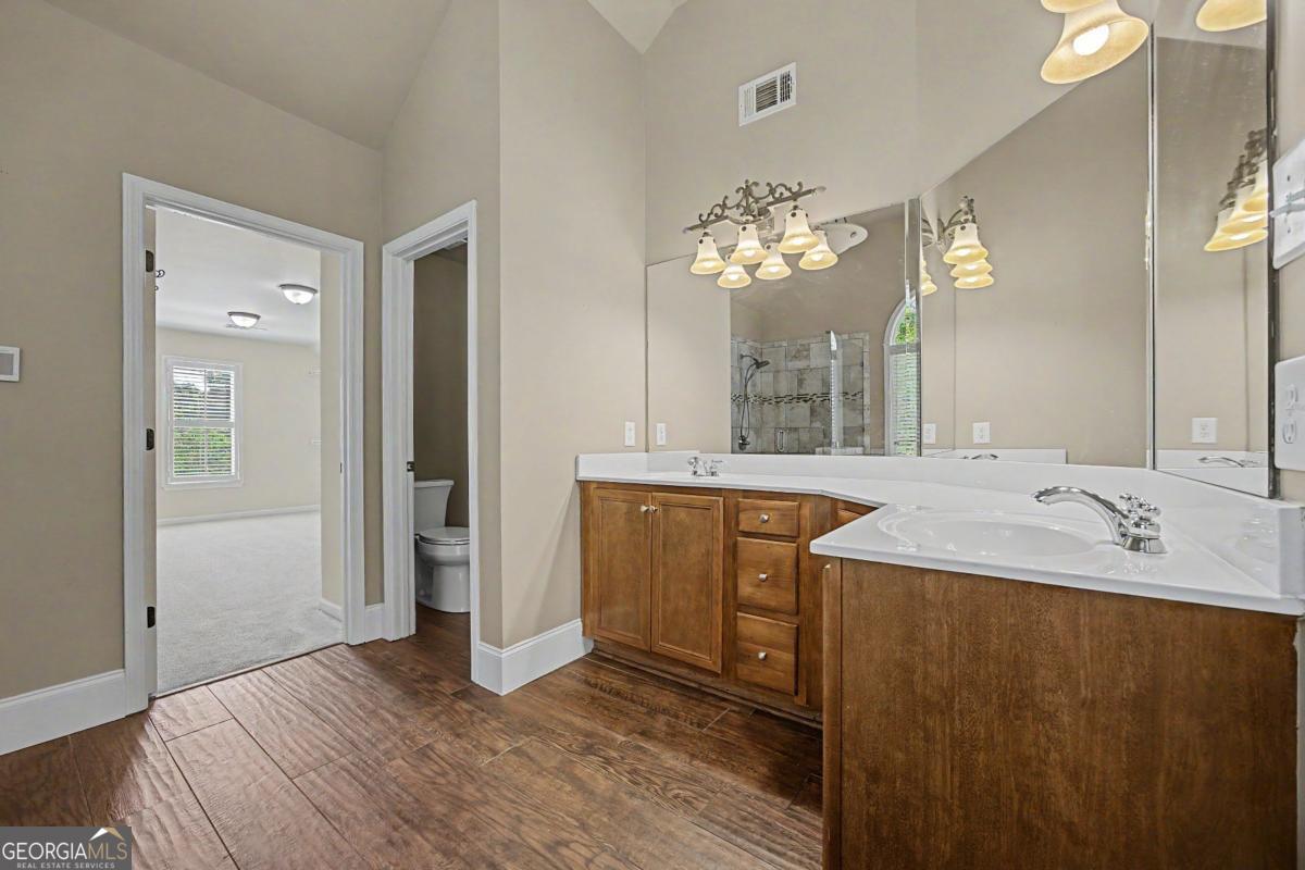 8460 Bethel Ridge Court Property Photo 27