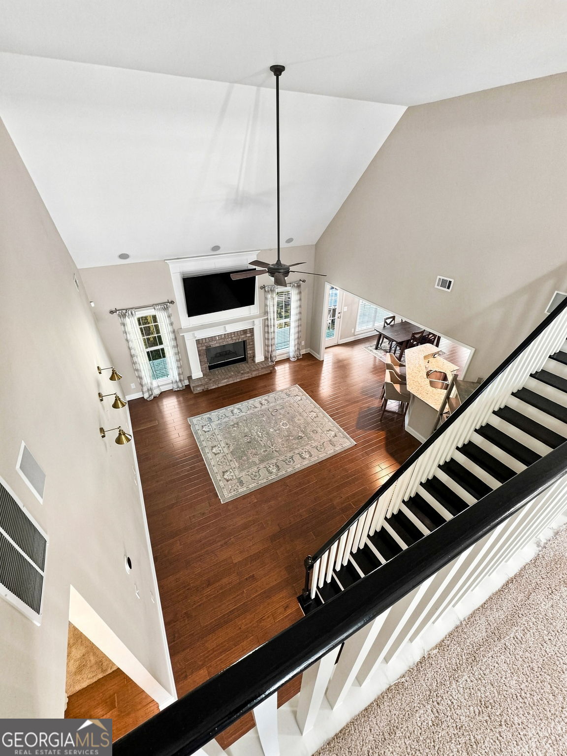 112 Fishers Mill Drive Property Photo 10