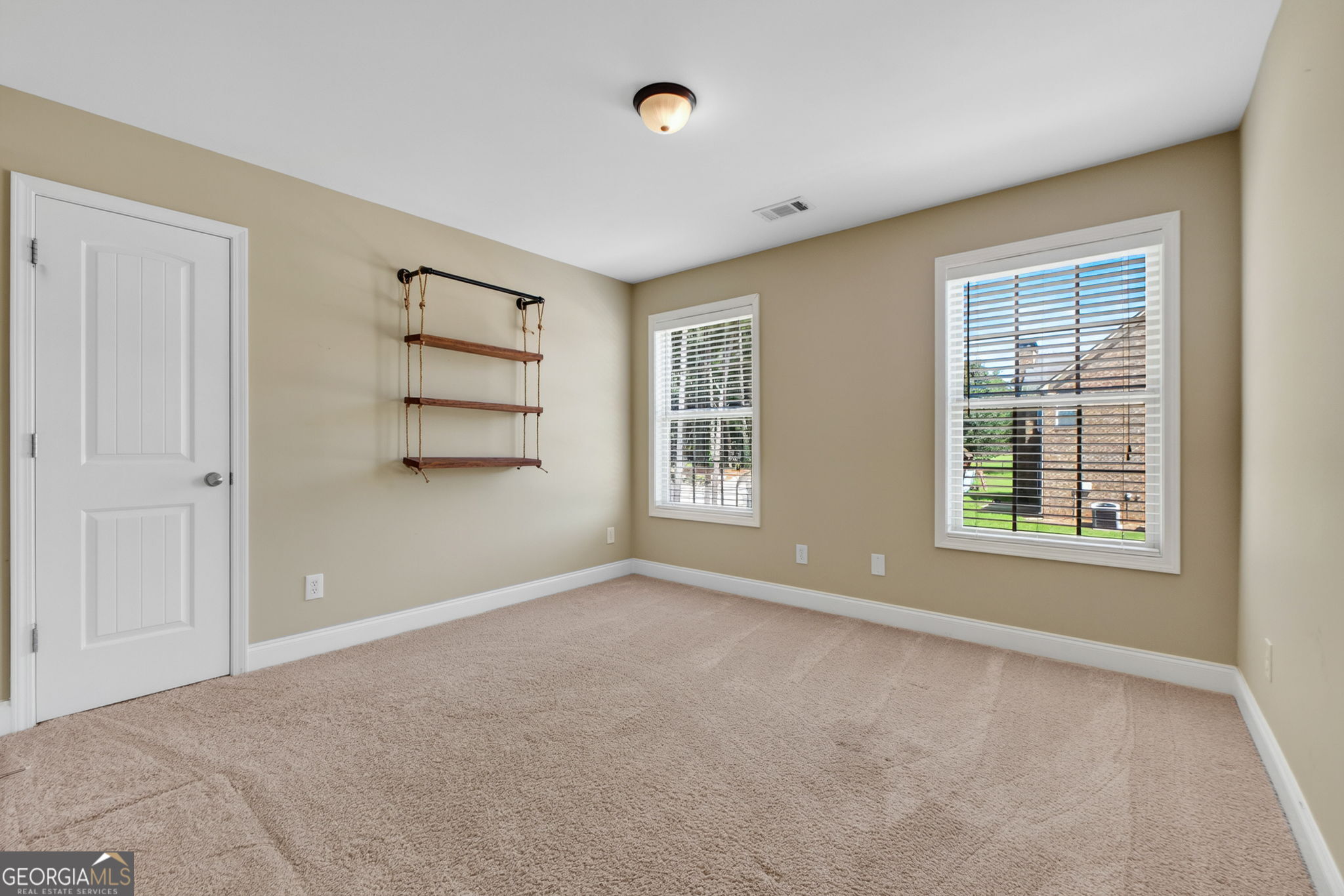 112 Fishers Mill Drive Property Photo 46