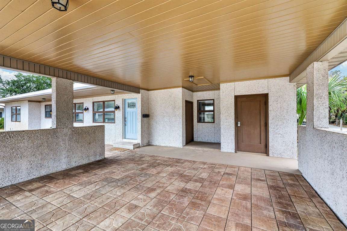 12 Tyler Lane Property Photo 6