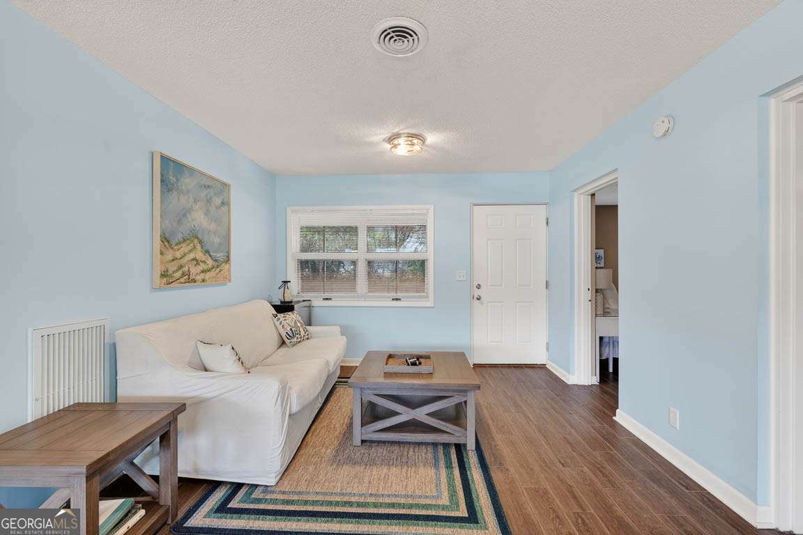 12 Tyler Lane Property Photo 13