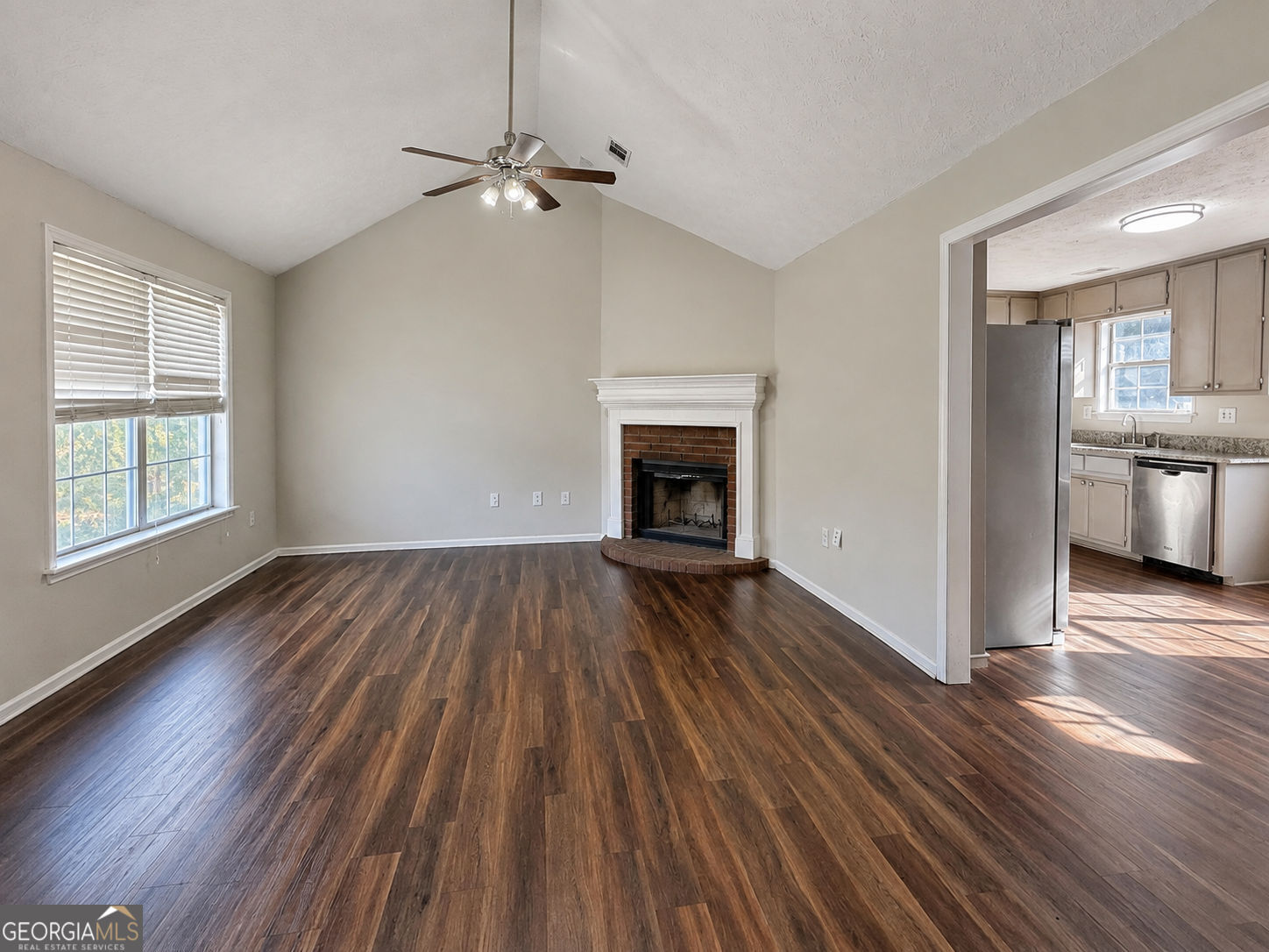 2657 Amberly Glen Drive Property Photo 2