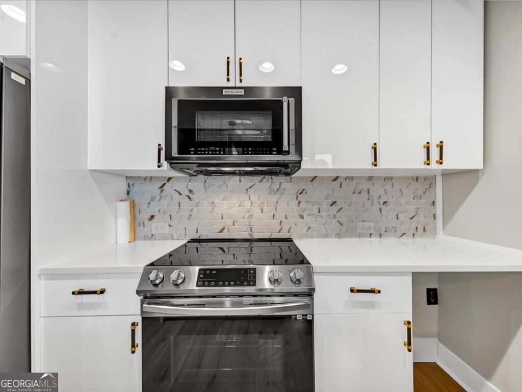 3324 Peachtree Road Ne # 1018 Property Photo 10