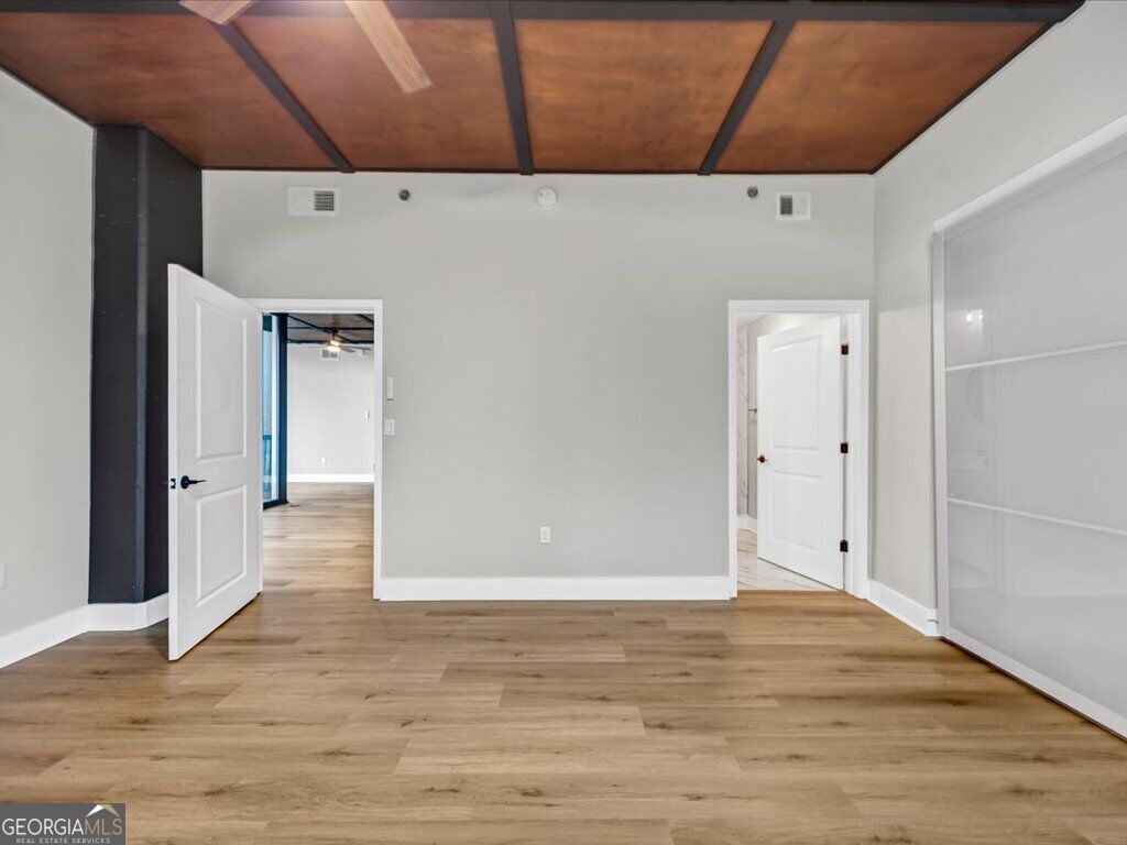 3324 Peachtree Road Ne # 1018 Property Photo 16