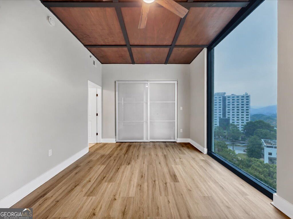 3324 Peachtree Road Ne # 1018 Property Photo 17
