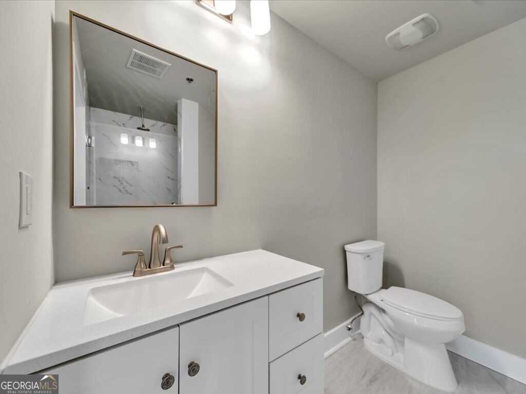 3324 Peachtree Road Ne # 1018 Property Photo 21