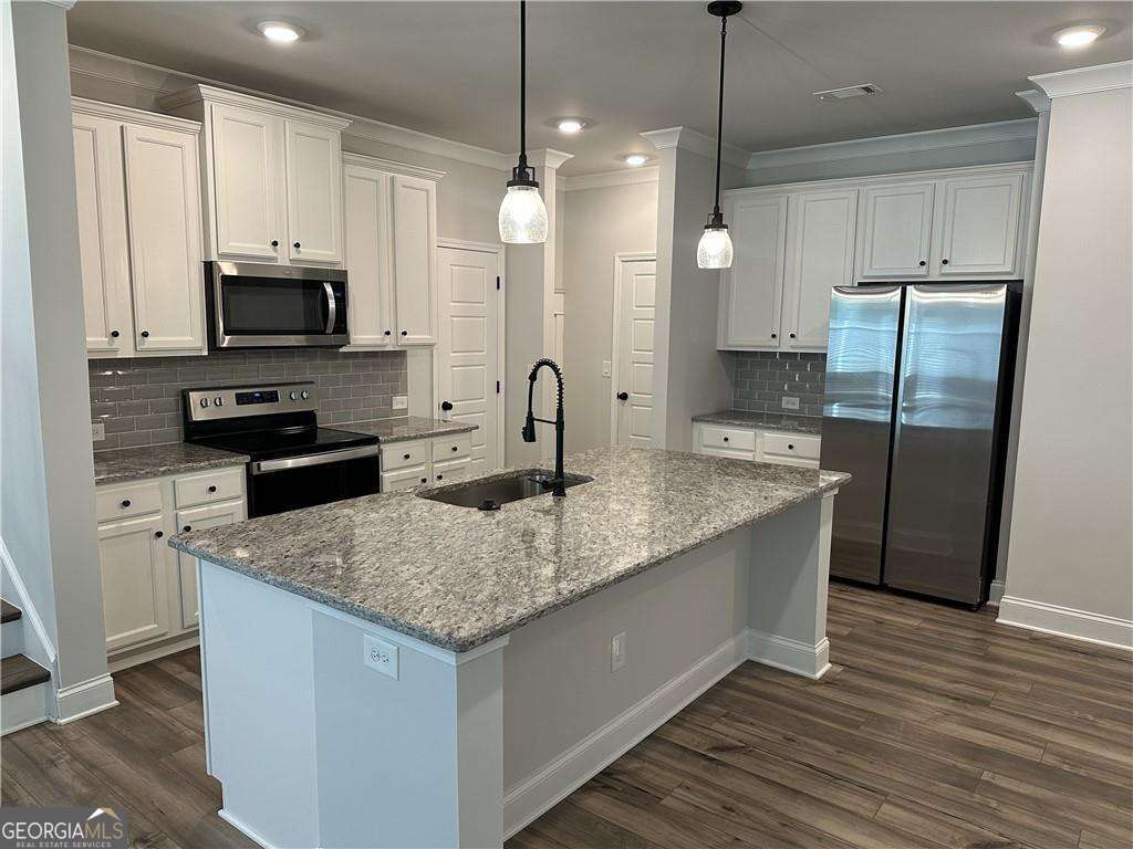 4553 Cypress Park Drive Property Photo 1
