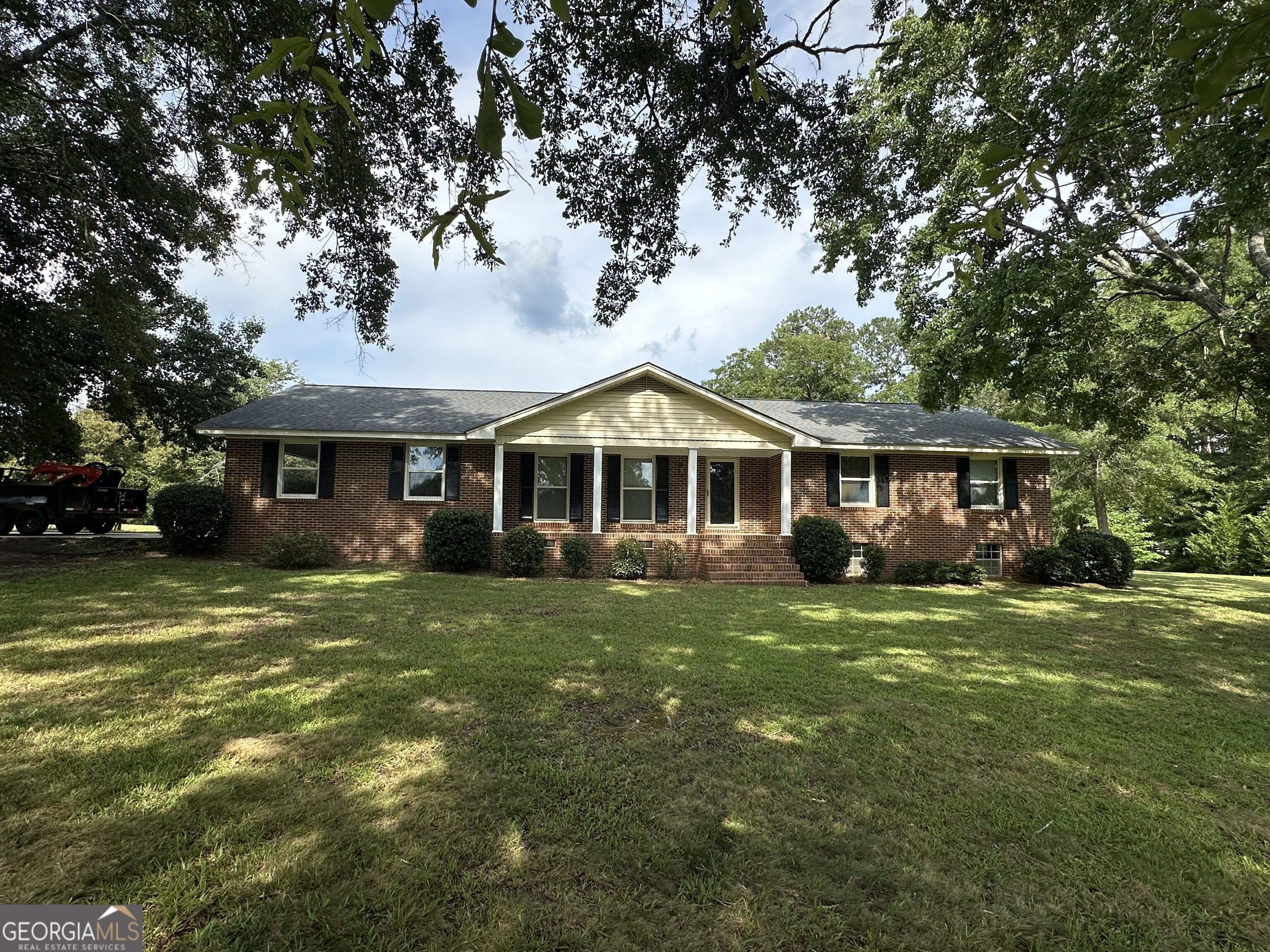 580 Goshen Street Property Photo 1