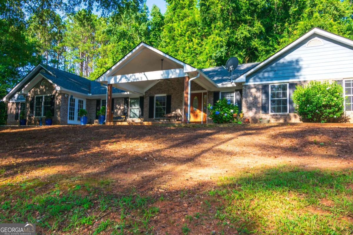 253 Price Road Property Photo 4