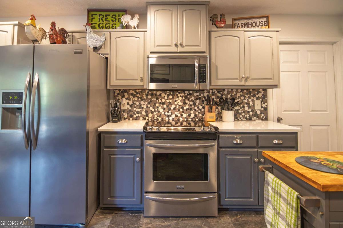 253 Price Road Property Photo 17