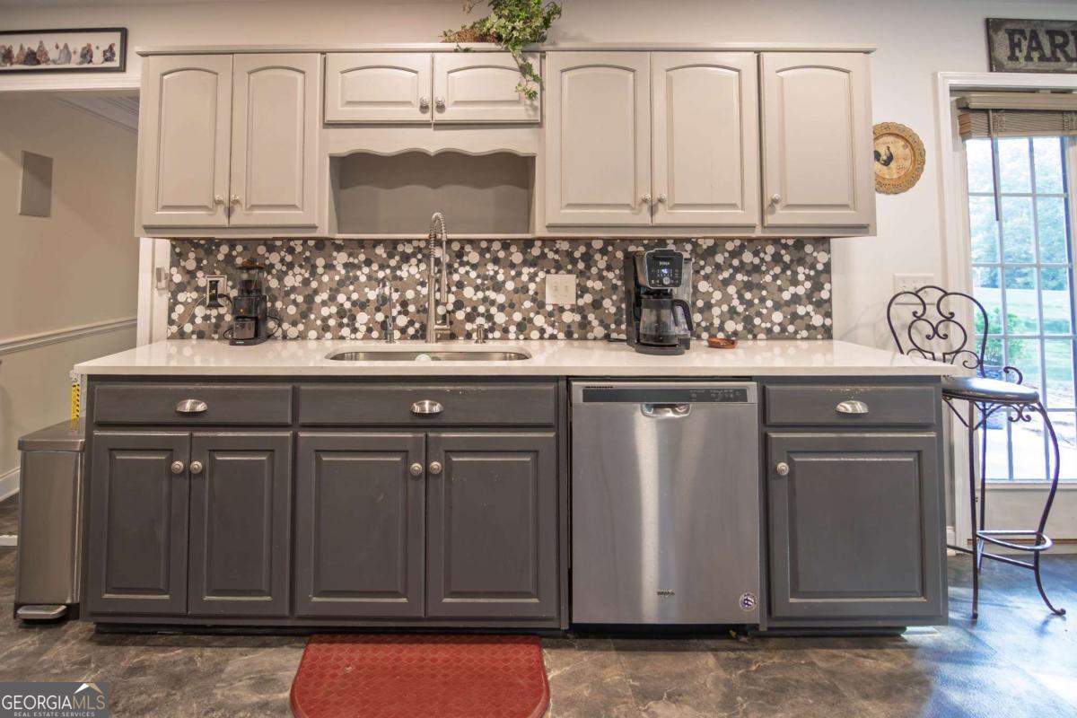 253 Price Road Property Photo 18