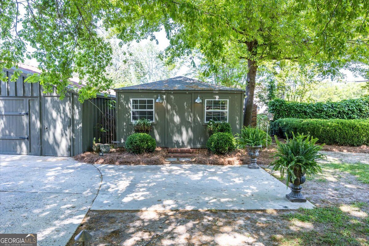 2667 Stanislaus Circle Property Photo 45