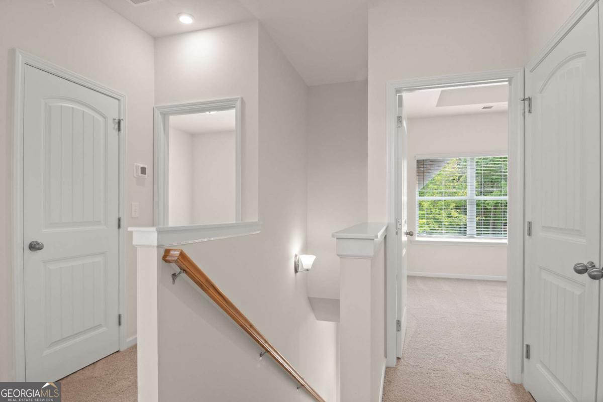 21 Cove Lane Property Photo 6