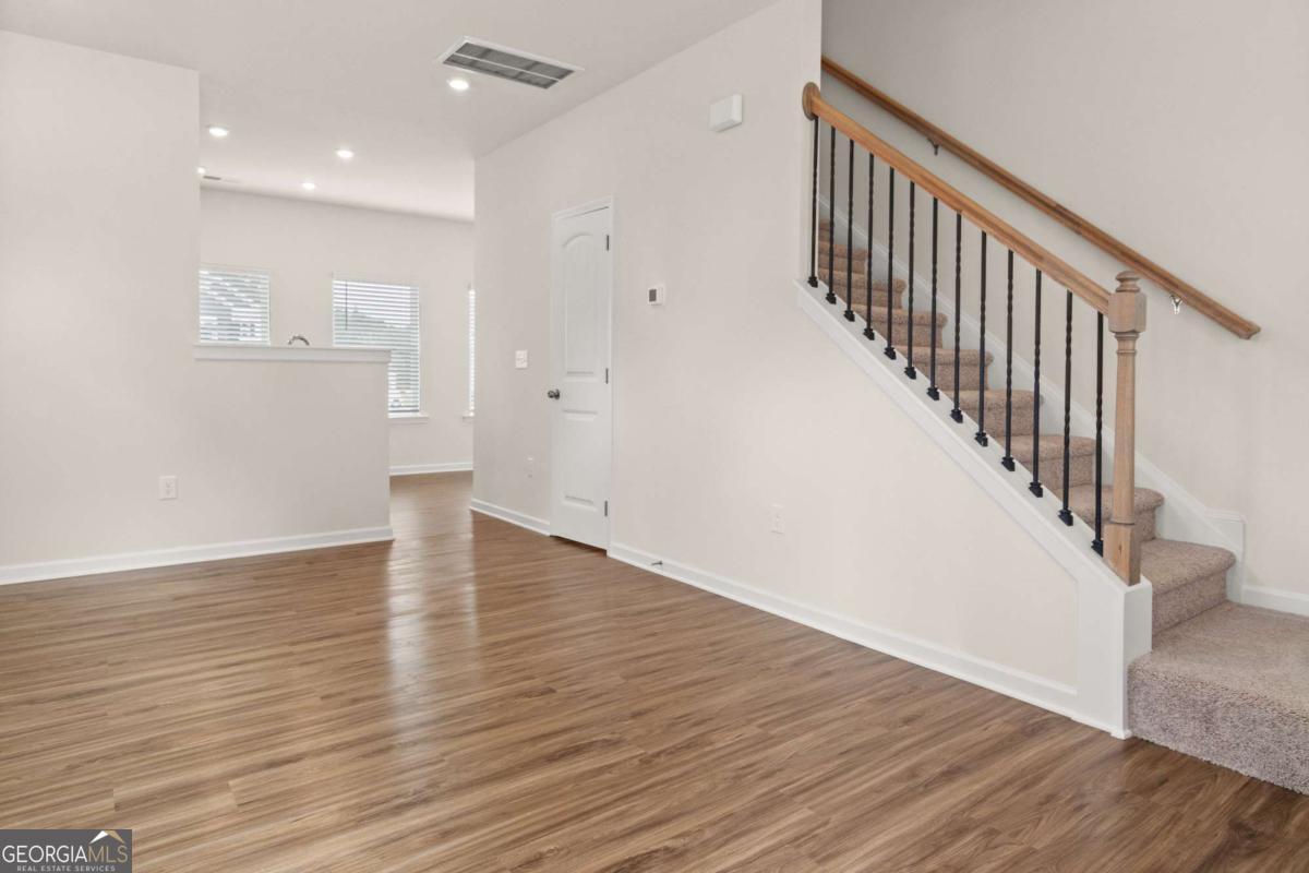 21 Cove Lane Property Photo 11