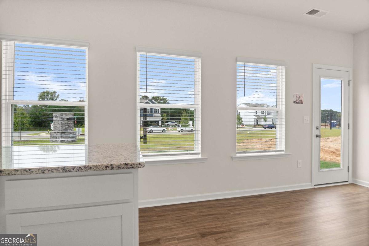 21 Cove Lane Property Photo 20
