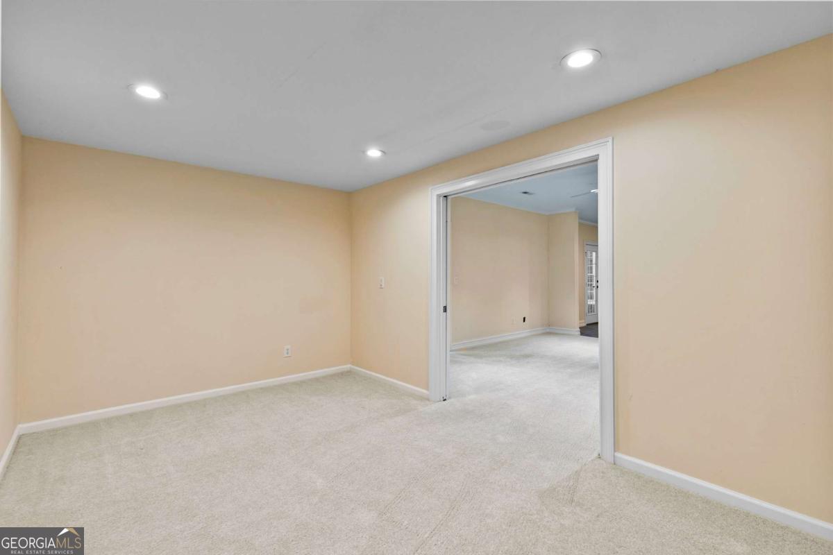 110 Dresden Place Property Photo 79