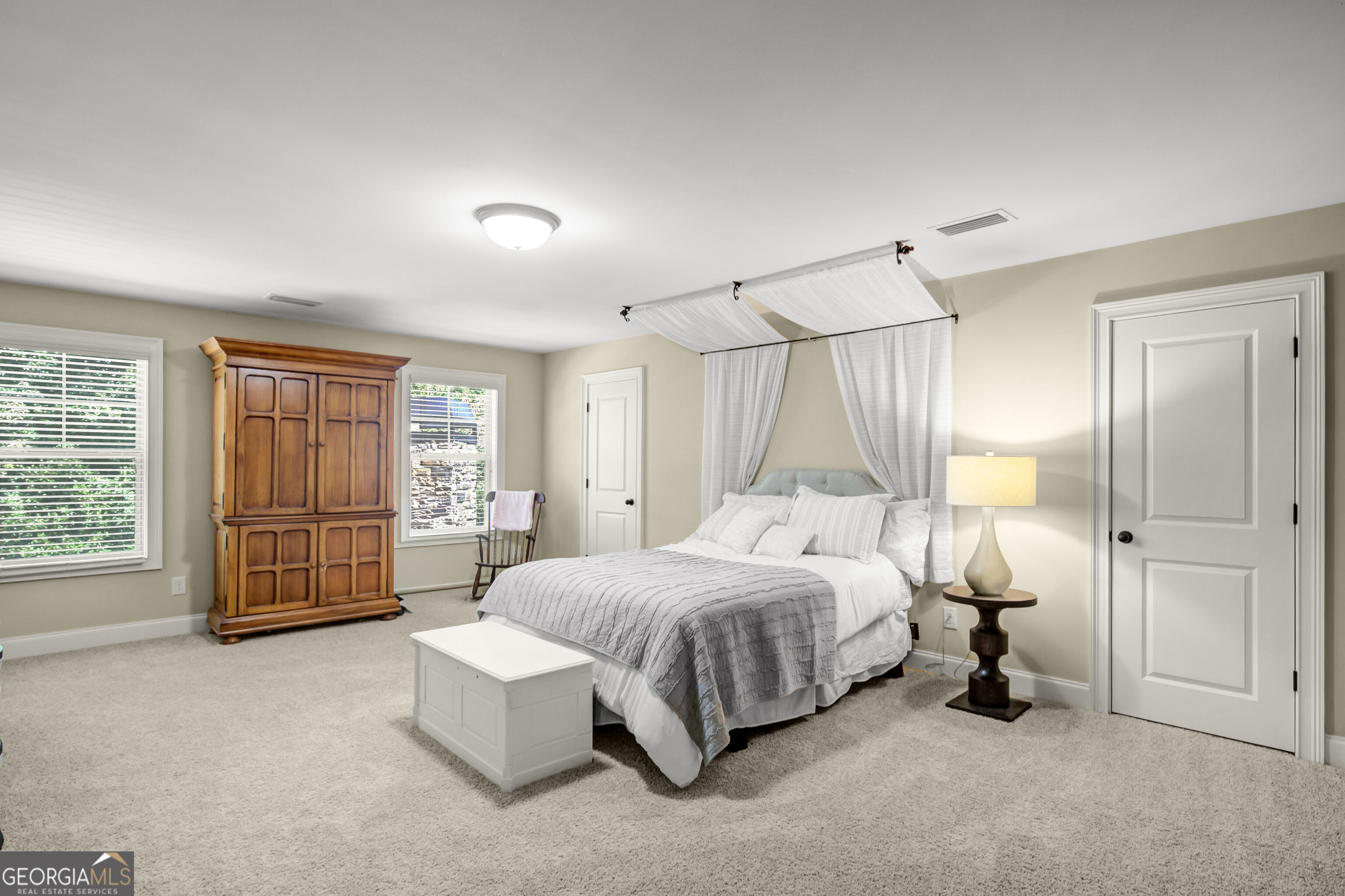 93 Legends Drive Property Photo 38