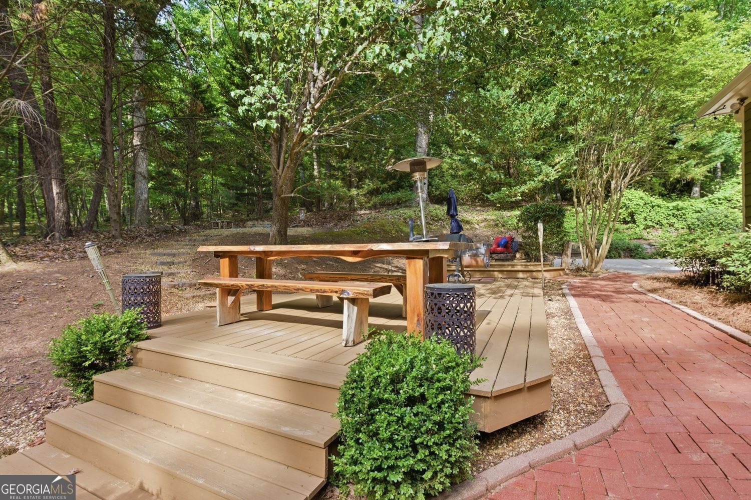 197 Summer Road Property Photo 16